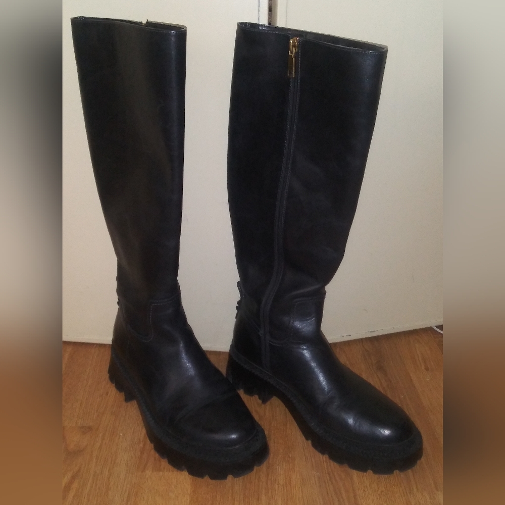 Coach boots